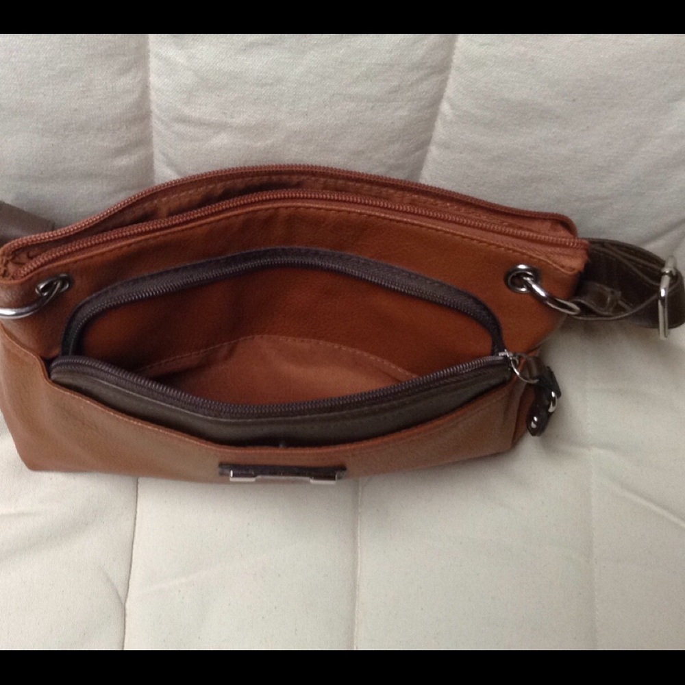 Shoulder Bag - Picture 5 of 6